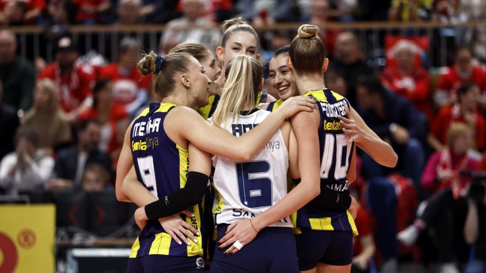 Voleybolda Fenerbahçe Opet SC Potsdam’ı kolay geçti